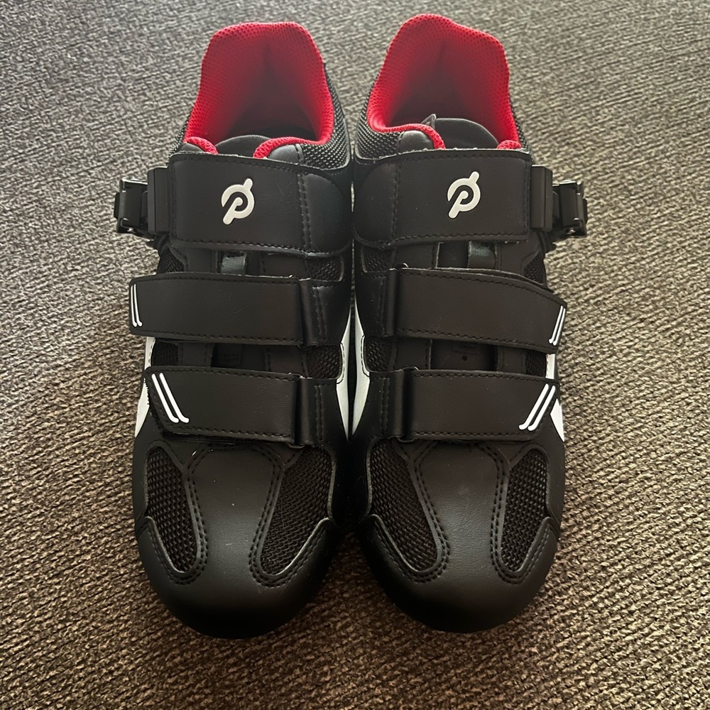 Peloton Cycling Shoes Men’s 8/Womens size 10